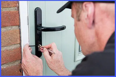 Express Locksmith Store Stamford, CT 203-893-4239 Express Locksmith Store Stamford, CT 203-893-4239 - 36-1